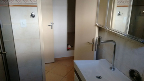 Sobrado Para Ate 2 Famílias - Prox. Metro Jabaquara - Bom Investimento - Ótima Localização