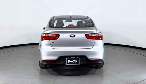 Imagen 6 de 15 de 106840 - Kia Kia Rio Sedan 2017 Con Garantía