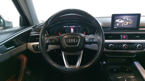 Audi A4 2.0 40 TFSI SELECT DCT
