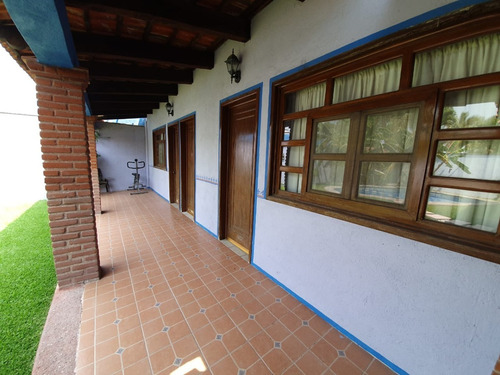 Imagen 2 de 18 de Súper Oportunidad, 4 Recamaras, Amplio Jardín.