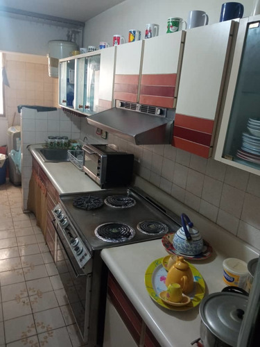 Imagen 10 de 15 de Venta De Apartamento En El Paraiso