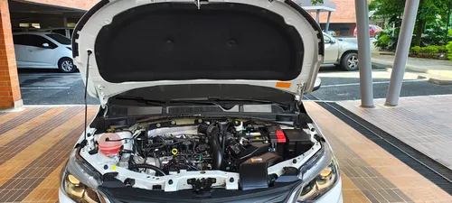 Chevrolet Onix 1.0T Premier Sedan At