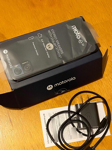 Celular E22 (Usado)