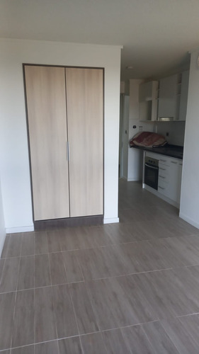 Arriendo Departamento Estudio Sector Isla Teja
