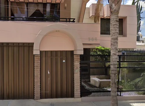 Casa Economica En Venta Gran Oportunidad De Inversión - (remate) Cerro Del Laurel 305, Jardines De La Concepción I, 20120 Aguascalientes, Ags.