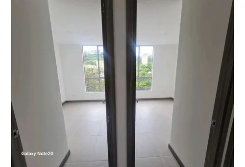 Apartamento En Venta En La Colina Itagüí