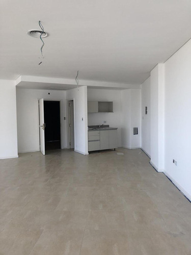 Importante Oficina En Venta De 111 Metros - Estudio De La Bahia, Nordelta