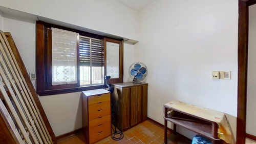 Hermosa Casa Venta Hurlingham C/jardín Aptacrédito
