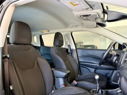 Jeep Compass 2.4 Sport