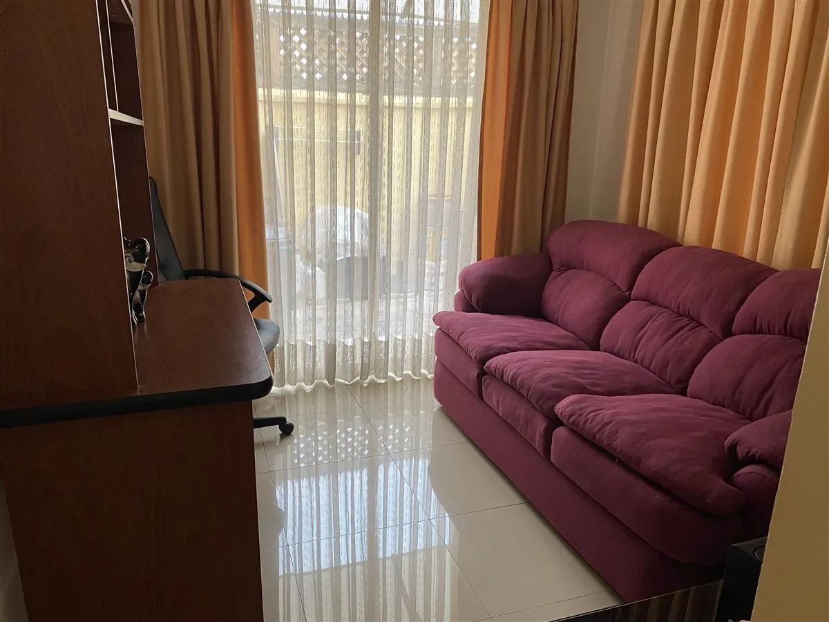 Imagen 3 de 15 de Casa En Venta De 5 Dorm. En Huechuraba