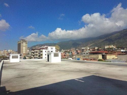 Imagen 21 de 21 de Galpón En Venta En Guaicaipuro Rah 21-16630