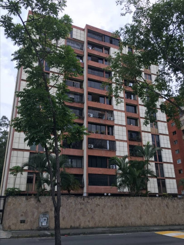 Apartamento En Venta Urbanización Santa Paula. K.m.