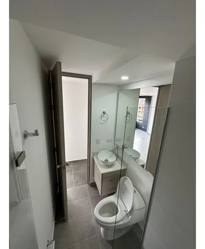 Apartamento Para Estrenar A Pocas Cuadras Del Parque De Sabaneta 69mt