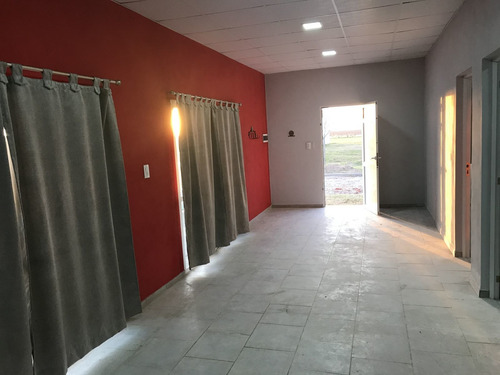 Imagen 22 de 25 de Galpón Y Casa Con Pileta. Excelente Oportunidad!!!!