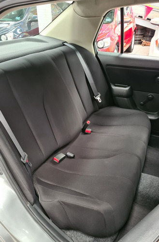 Imagen 9 de 14 de Nissan Tiida Sense 2017