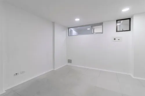 Local En Arriendo/venta En Chapinero Alto. Cod A22221