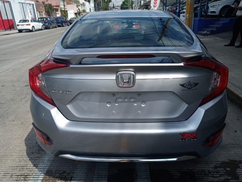 Imagen 5 de 13 de Honda Civic 2020