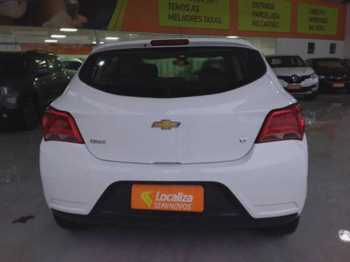 Chevrolet Onix 1.0 Mpfi Lt 8v Flex 4p Manual