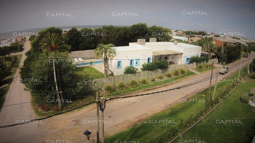 Excelente Casa En Venta En El Pueblo De Jose Ignacio- Ref: 28280