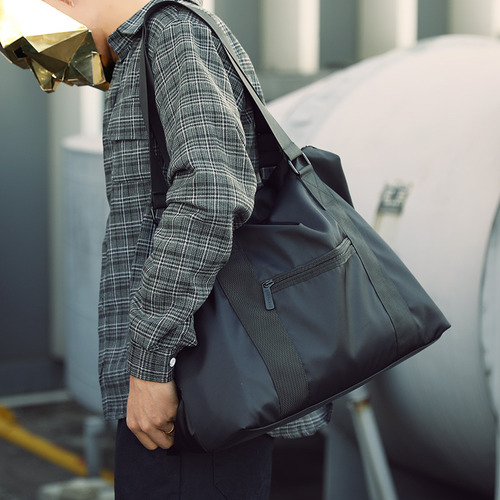 Men's Travel Bag Lightweight Carry-on With Large Capacity