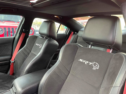 Imagen 10 de 14 de Dodge Charger 6.2 Srt-8 At 2018