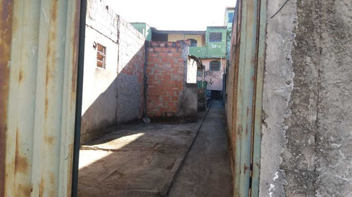 Imagem 12 de 14 de Lote 360 M² C/ Duas Casas, Um Barracão 2 Lojas, Um Apto