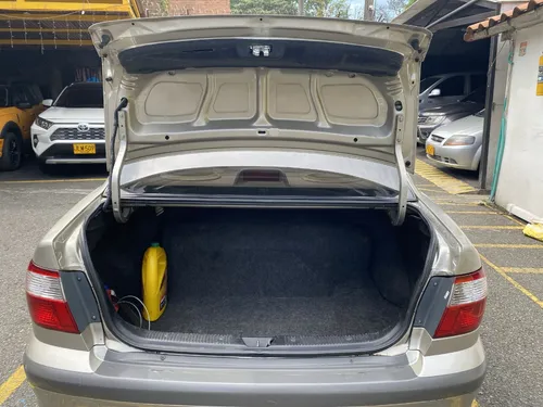 Mazda 626 Nuevo Milenio 2.0 2001