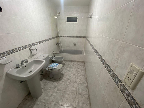 Casa En Venta 2 Dormitorios