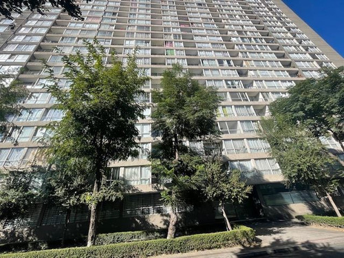 Departamento En Venta De 2 Dorm. En Sargento Aldea. Santiago