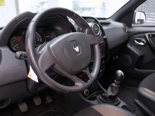 Renault Duster DYNAMIQUE MT 4X4