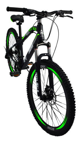 Imagen 2 de 3 de Mountain bike Monk INXSS 2021 R26 18" 21v color negro/verde con pie de apoyo
