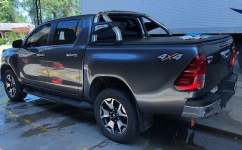 Imagen 3 de 7 de Toyota Hilux Srx 4x4 At Mod. Nuevo