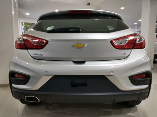 Imagen 7 de 16 de Chevrolet Cruze 5 Lt