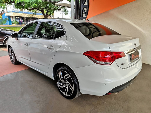 Imagem 11 de 13 de Citroen C4 Lounge 1.6 Exclusive 16v Turbo 2014