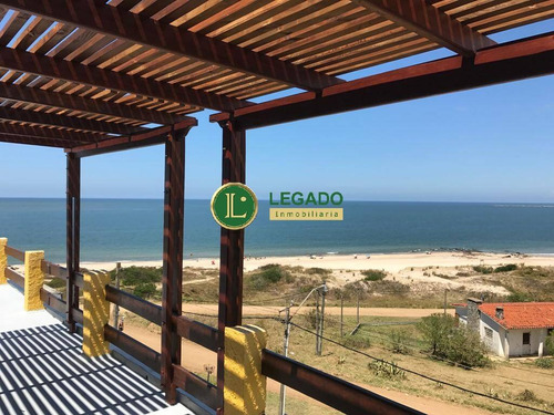 Casa En Venta En Santa Lucía Del Este!