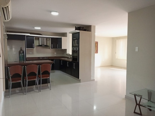 Cv-905 Zona Sur Town House Sierra Maestra San Francisco