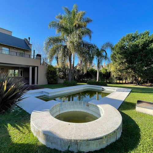 Casa En Venta Campos De Alvarez