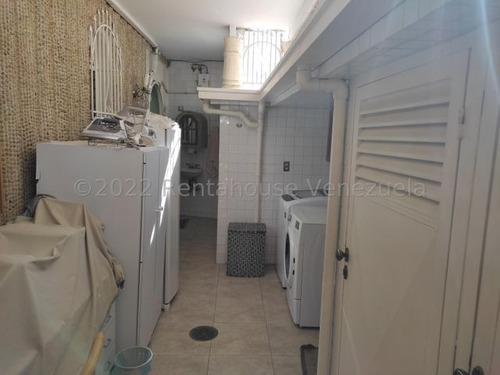 Imagen 18 de 29 de Venta De Cómoda Casa En Macaracuay / Ofc 22-19302