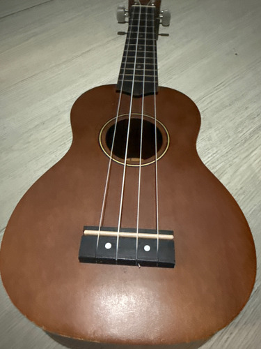 Ukelele Leonard Como Nuevo! Marrón (Usado)