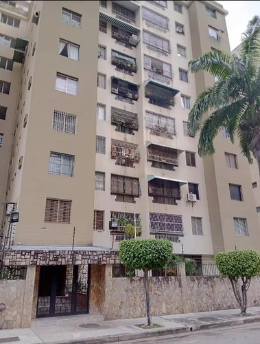 Johana Lazaro Vende Apartamento En Res Salto Angel Prebo.  Área De 96m2 Valencia Edo Carabobo