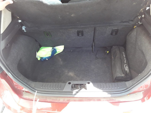 Ford Fiesta Kd Titanium 5 Ptas. Mt / Nafta / 2013
