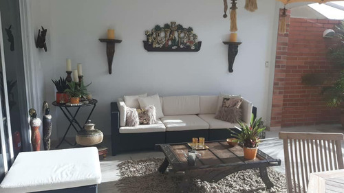 Imagen 7 de 23 de Mls #22-4556 Se Vende Espectacular Apartamento En Los Pomelos.