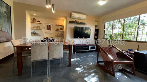 Alquiler De Apartamento En Colinas De Quinta Altamira En El Marques