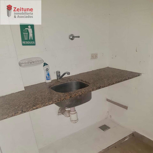 Local Comercial En Alquiler - Jujuy 26 Loc. 2