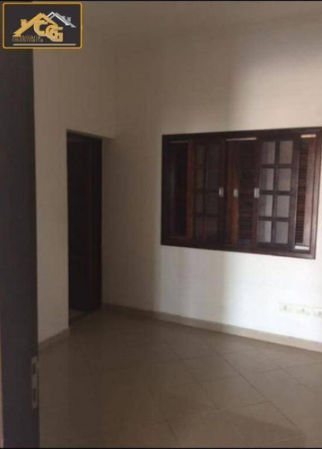 Imagem 11 de 14 de Casa Com 3 Dormitórios, 221 M² - Venda Por R$ 890.000,00 Ou Aluguel Por R$ 3.500,00 - Jardim Meny - São Roque/sp - Ca0527
