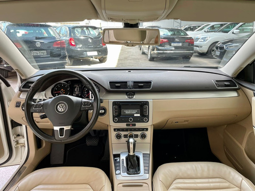 Imagem 7 de 11 de Volkswagen Passat 2.0 Tsi 16v Gasolina 4p