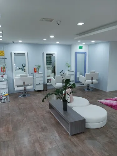 Best House Traspasa Fondo De Comercio, Glamoroso Spa/peluquería En San Antonio De Los Altos.