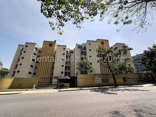 Sb Amplio Y Comodo Apartamento Con Bella Vista Y Excelente Ubicación.sin Fallas En Los Servicios
