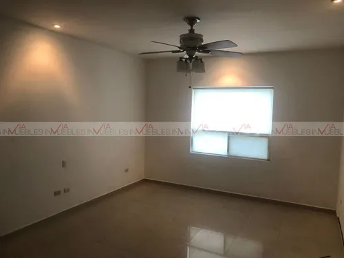 Venta Casa Cumbres 6 D En Monterrey