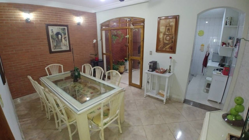 Imagem 8 de 15 de Sobrado Lindo Em Vila Tranquila E Bem Familiar !!! - 253